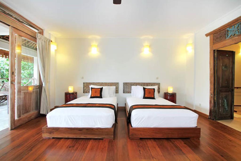 Villa Varuna Legian Oda fotoğraf