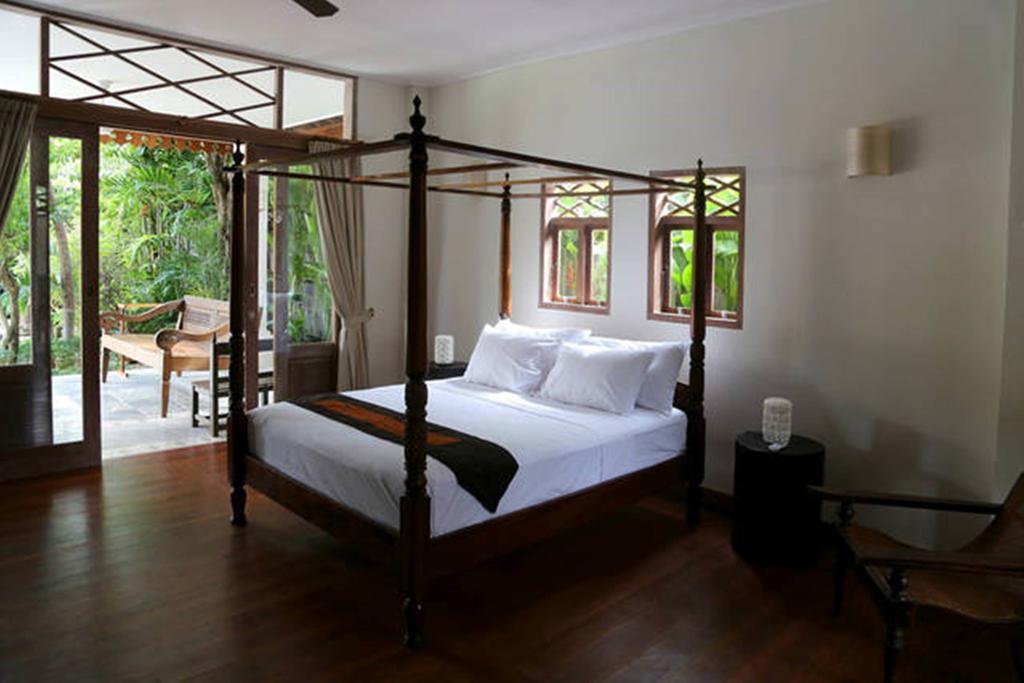 Villa Varuna Legian Oda fotoğraf