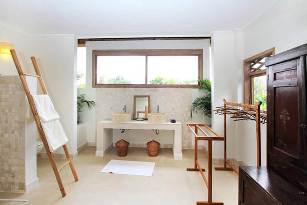 Villa Varuna Legian Oda fotoğraf